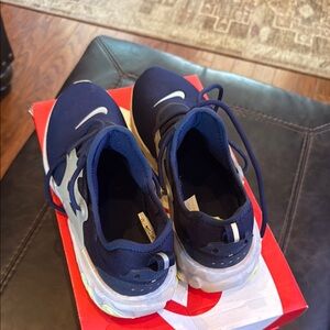 Nike Blue Sneakers Breathable Low-Top Design